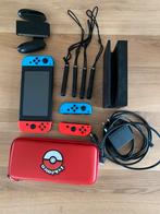 Nintendo switch met opbergtas,  2 extra joycon en controller, Games en Spelcomputers, Spelcomputers | Nintendo Switch, Ophalen