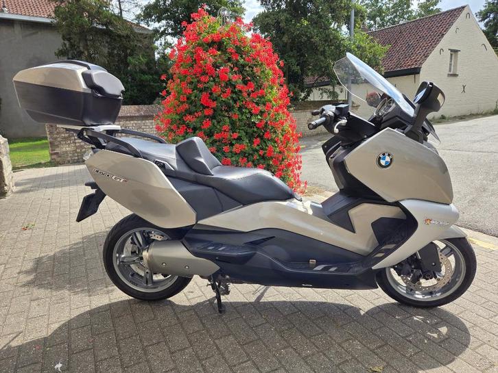 BMW C650 GT Highline pakket met volledige opties, Motoren, Motoren | BMW, Particulier, Scooter, meer dan 35 kW, 2 cilinders, ABS