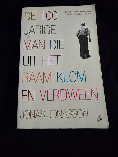 De 100-jarige man die uit het raam klom en verdween, Livres, Littérature, Comme neuf, Enlèvement ou Envoi