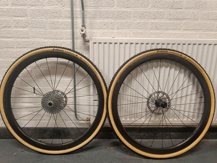 Cyclocross Carbon handgespaakt tube wielset - Dugast, Vélos & Vélomoteurs, Vélos Pièces, Enlèvement