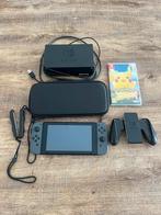 Nintendo Switch V1 + Pokemon Let’s Go Pikachu, Games en Spelcomputers, Spelcomputers | Nintendo Switch, Ophalen, Zo goed als nieuw
