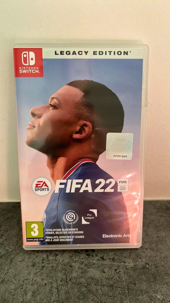 FIFA 22 Legacy Edition, Games en Spelcomputers, Games | Nintendo Switch, Sport, Vanaf 3 jaar, Online, Ophalen