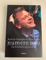 Numero uno, Enlèvement ou Envoi, Neuf, Politique