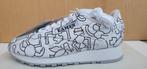 Klassieke leren sneakers van Reebok Eames, Sport en Fitness, Ophalen, Nieuw, Schoenen