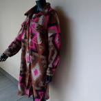 Belle cape/pull large. Fabriqué en Italie, Pull/mantel, Envoi, Porté