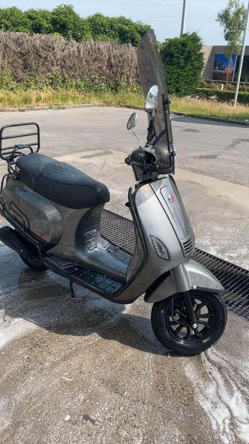 Gts toscana Dynamic 2022, Fietsen en Brommers, Scooters | Vespa, Nieuw, Overige modellen, Klasse A (25 km/u), Benzine, Ophalen of Verzenden