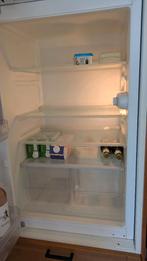 Inbouw koelkast Whirlpool 137l, Elektronische apparatuur, Ophalen, 100 tot 150 liter, Energieklasse A of zuiniger, Zonder vriesvak