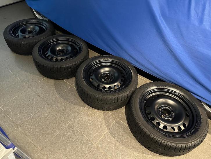 Stalen velgen 6,5J x 16H2 ET37 + MICHELIN winterbanden, Auto's, Saab, Particulier, Saab 9-3, Ophalen