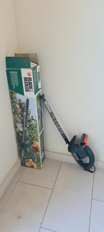 Black and Decker elektrische heggenschaar beschikbaar voor biedingen