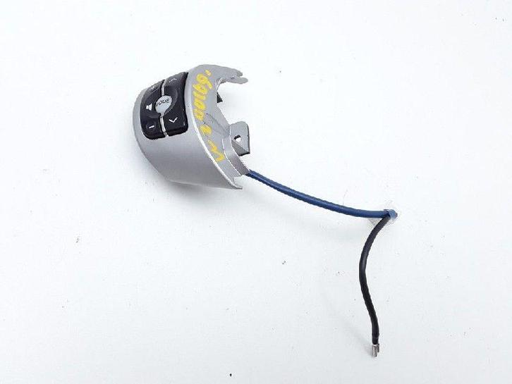 RADIOBEDIENING STUUR Toyota Yaris II (P9) (01-2005/12-2014), Auto-onderdelen, Dashboard en Schakelaars, Toyota, Gebruikt