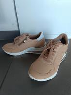 Sneaker taille 37, Enlèvement ou Envoi