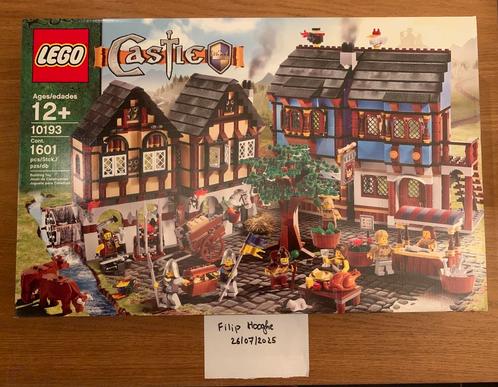 Lego Castle set 10193 Medieval Market Village. Sealed., Kinderen en Baby's, Speelgoed | Duplo en Lego, Zo goed als nieuw, Lego