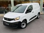 Peugeot Partner 3ZIT / CARPLAY / SENSOREN / AIRCO / CRUISCON, Auto's, Stof, Gebruikt, 4 cilinders, Wit