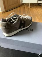 Hogan 6 1/2 et Church’s 41 a vendre. Hogan neuves…., Vêtements | Hommes, Chaussures, Enlèvement, Comme neuf