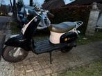 Scooter B klasse 50cc, Fietsen en Brommers, Ophalen, Zo goed als nieuw