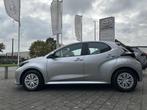 Toyota Yaris 1.5 VVT-i Hybrid 85kW Dynamic e-CVT, Auto's, Gebruikt, Overige kleuren, 450 kg, 5 zetels
