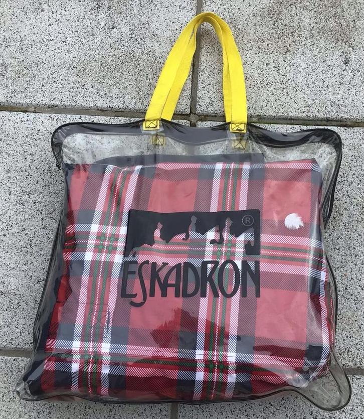 Turnoutdeken Eskadron , ruglengte 125 cm   NIEUW, Dieren en Toebehoren, Paarden en Pony's | Dekens en Dekjes, Nieuw, Deken, Ophalen