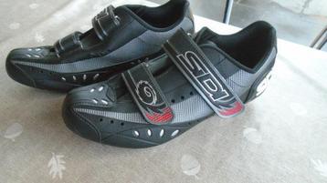 nieuwe SIDI koersschoenen, maat 42, halve prijs! 49.95€ beschikbaar voor biedingen