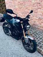 Honda CB125R 2024 (1100 KM) Nog 4 Jaar Garantie, Motoren, Particulier, 125 cc, 11 kW of minder, 1 cilinder