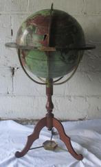 antieke houten wereldbol globe uit school in standaard  131, Antiek en Kunst, Ophalen