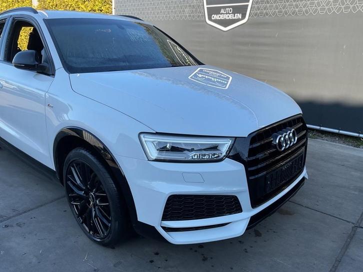 BUMPER VOOR Q3 (8UB / 8UG) (|8U0807065TGRU|8U0807065T|), Auto-onderdelen, Carrosserie, Bumper, Audi, Voor, Gebruikt