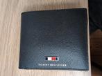 Nieuwe portemonnee van Tommy Hilfiger, Handtassen en Accessoires, Portemonnees, Zwart, Nieuw, Leder, Ophalen