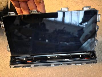 ecran gps golf 8 GTE  beschikbaar voor biedingen