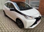 Toyota Aygo 2015 - Euro 5 - 3 deurs - airco - 1j garantie, Autos, Toyota, Tissu, 998 cm³, Carnet d'entretien, Achat