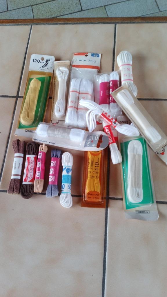 Lot de lacets  neufs pour chaussures, Kleding | Heren, Schoenen, Nieuw, Overige typen, Overige kleuren, Ophalen of Verzenden