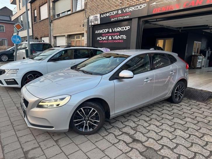 Volvo V40 T2 Benzine 2000cc bouwjaar 2019 Navi Led, Auto's, Volvo, Bedrijf, Te koop, V40, ABS, Airbags, Airconditioning, Boordcomputer