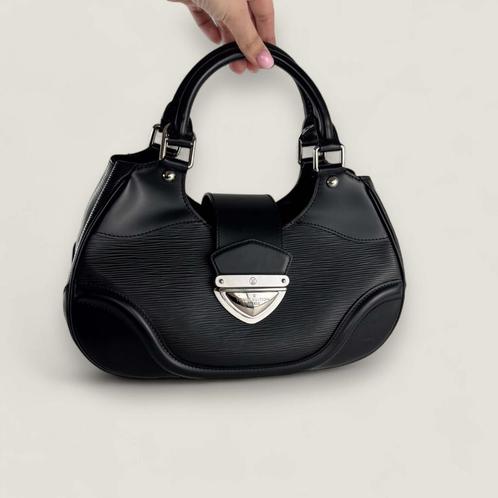 Louis Vuitton Epi sac Montaigne authentiek, Handtassen en Accessoires, Tassen | Damestassen, Zo goed als nieuw, Handtas, Zwart