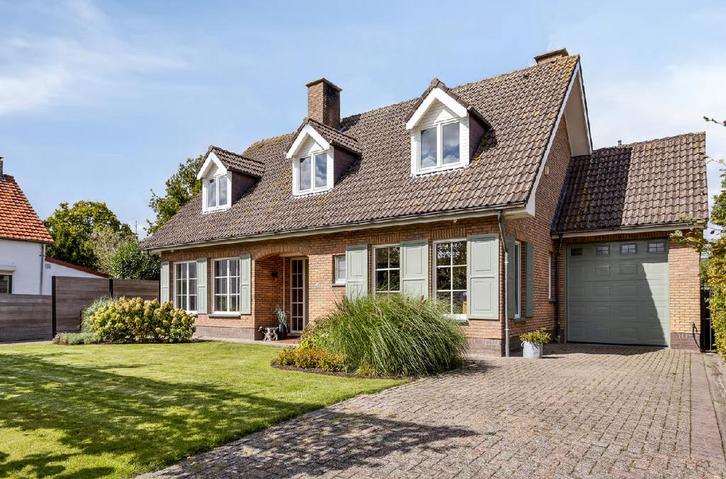 Ruime, vrijstaande woning te koop in NL, Immo, Huizen en Appartementen te koop, 1000 tot 1500 m², Vrijstaande woning, C