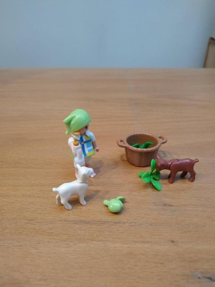 playmobil 4674 boerenmeisje met geitjes: €11, Kinderen en Baby's, Speelgoed | Playmobil, Zo goed als nieuw, Complete set, Ophalen