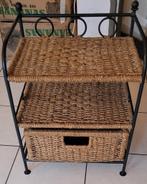 Armoire chevet rotin et fer forgé, Huis en Inrichting, Slaapkamer | Nachtkastjes, Ophalen