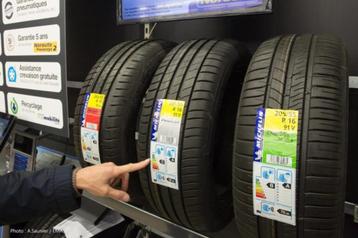 JET-PNEUS NAMUR Pneu neuf ete-hiver 4saison PROMOTION  beschikbaar voor biedingen