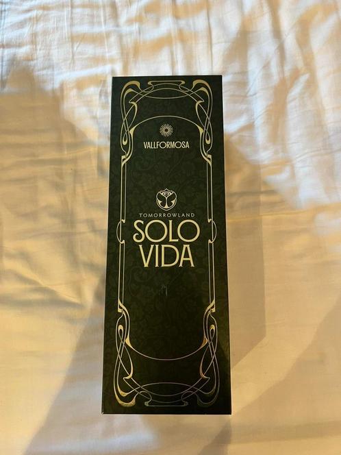 Tomorrowland solo vida wijn fles in gelimiteerde doos, Collections, Vins, Neuf, Vin rouge, Espagne, Pleine, Enlèvement