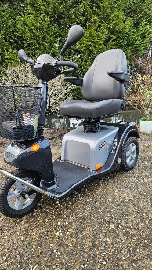Life & Mobility Solo Comfort scootmobiel, 1793km, rijd19km/h, Diversen, Rolstoelen, Zo goed als nieuw, Ophalen