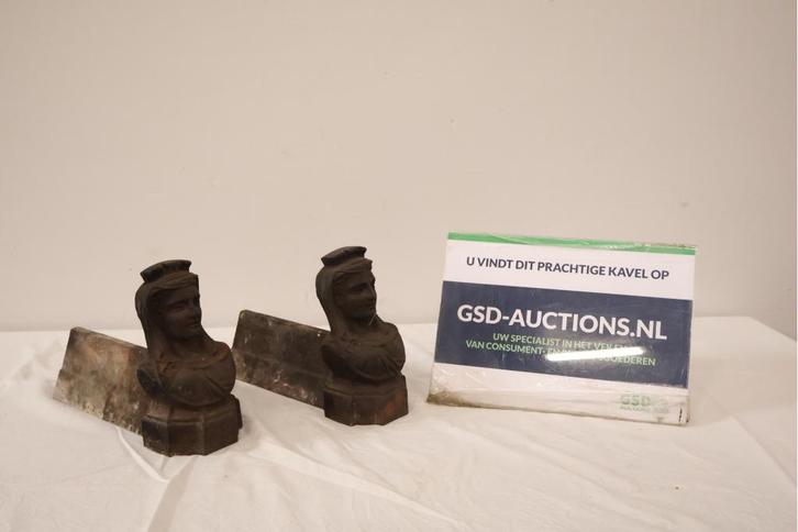 Set van 2 Antiek Gietijzeren Franse Haardbokken, Antiek en Kunst, Antiek | Overige Antiek