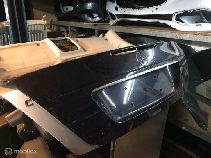 Mercedes E-klasse W211 ('02-'09) Kofferdeksel, Autos : Pièces & Accessoires, Carrosserie & Tôlerie, Haillon arrière, Mercedes-Benz