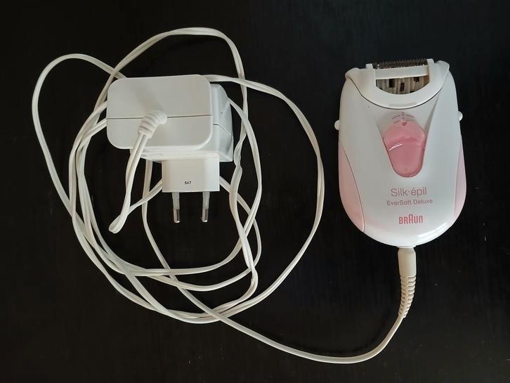 BRAUN Silk-épil EverSoft Deluxe Deluxe Epilator 2 snelheden!, Elektronische apparatuur, Persoonlijke Verzorgingsapparatuur, Zo goed als nieuw