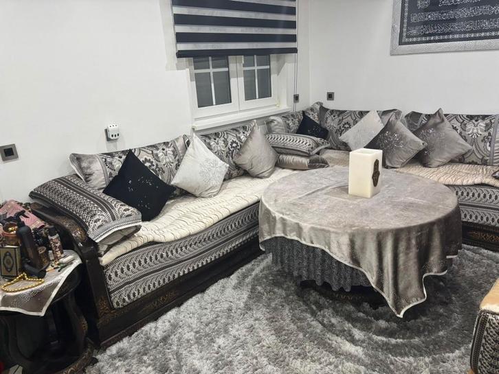 SALON MAROCAIN / MADE IN CASABLANCA, Maison & Meubles, Tables | Tables de salon, Comme neuf, Enlèvement