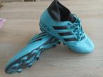 Chaussures de football Adidas, Sport en Fitness, Voetbal, Ophalen of Verzenden, Zo goed als nieuw, Schoenen