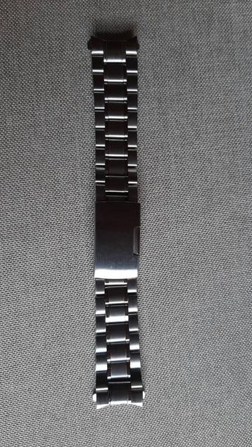 Brushed + polished strap beschikbaar voor biedingen