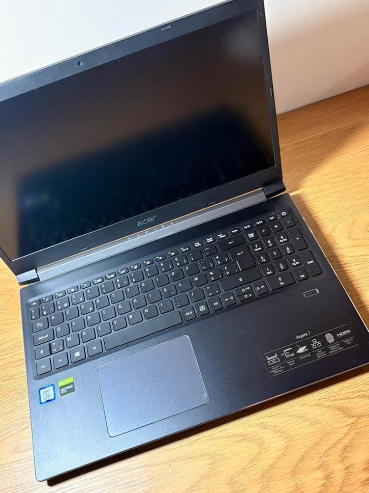 Acer Aspire 7 intel core i7, Computers en Software, Windows Laptops, Ophalen