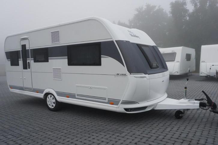 Nieuwe 4pers.Hobby met fronde zithoek, frans bed, Caravans en Kamperen, Caravans, Bedrijf, tot en met 4, Hobby, Frans bed, Koelkast