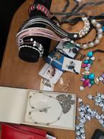 Lot bijoux, Ophalen, Zo goed als nieuw