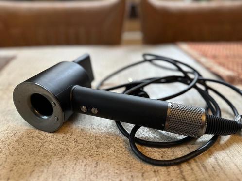 Dyson Supersonic haardroger, Handtassen en Accessoires, Uiterlijk | Haarverzorging, Gebruikt, Haardroger, Ophalen of Verzenden