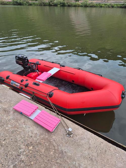 Rubberboot 330 met 6pk motor, Watersport en Boten, Bootonderdelen, Zo goed als nieuw, Ophalen