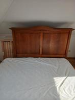 Heel oude slaapkamer bed nachtkastjes commode kleerkast, Ophalen