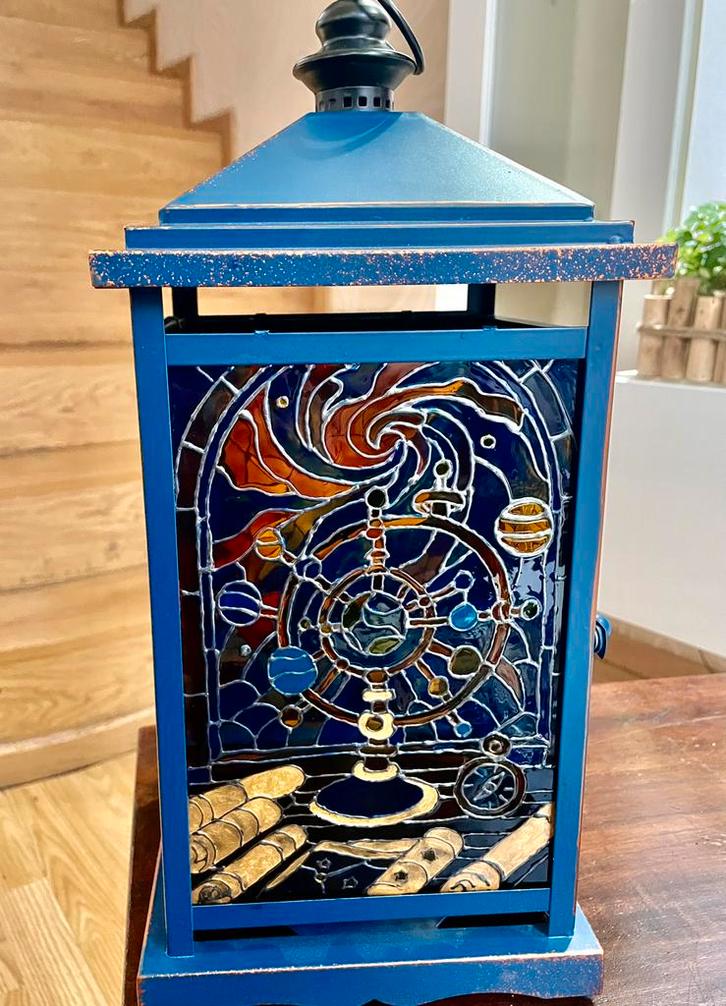 Handgemaakte glas-in-lood kaarslantaarn lamp vloerlamp, Huis en Inrichting, Woonaccessoires | Kandelaars en Kaarsen, Zo goed als nieuw